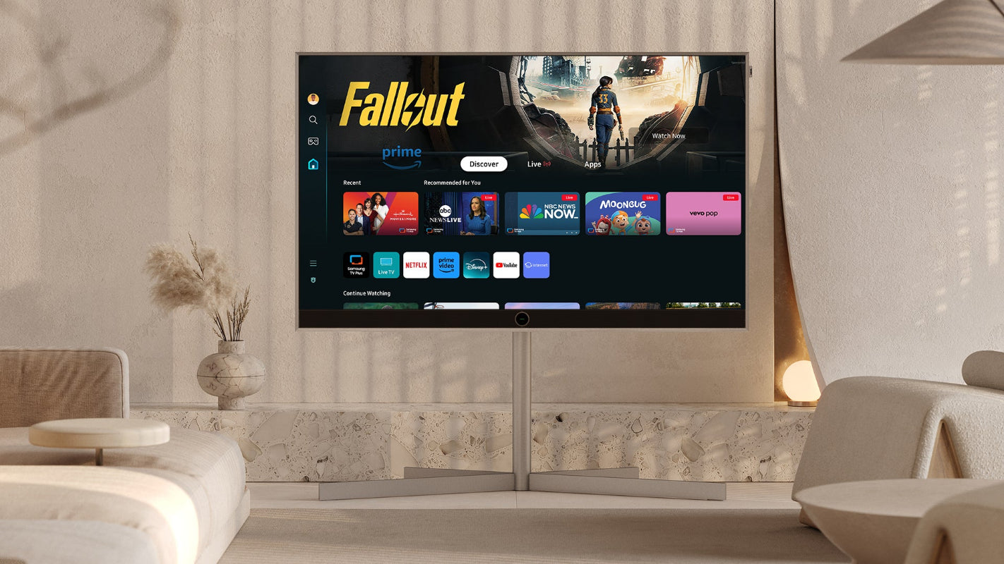 Loewe Stellar on Floor Stand